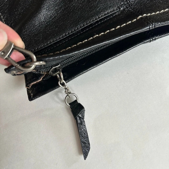 The Sak Iris Black Leather Used Small 3-way Demi Clutch Crossbody Shoulder Bag - Picture 5 of 12